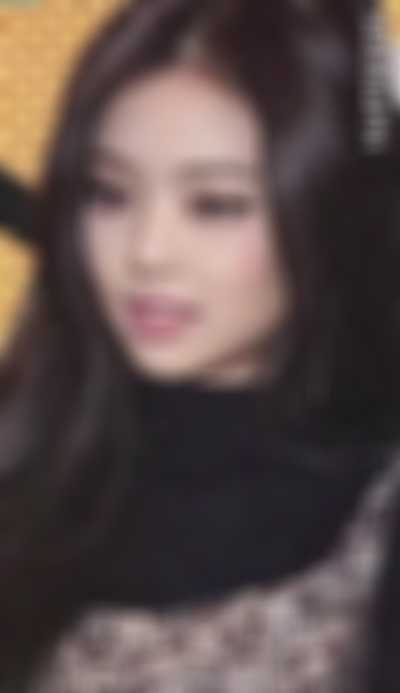 Jennie - sucking cock