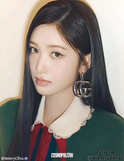 Leeseo - sucking cock