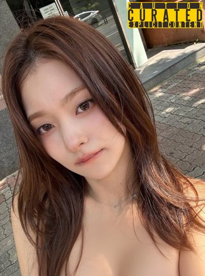 Nagyung - Naked Candid