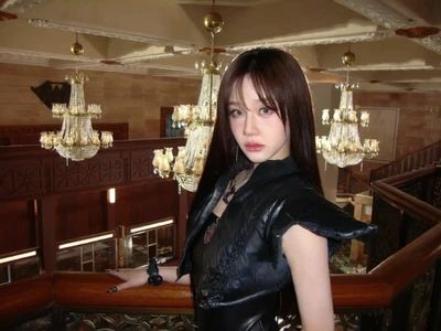 Pharita - play with pussy