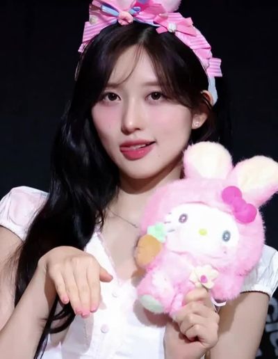 Gaeul - blowjob