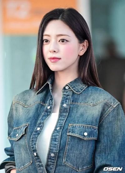 Yuna - blowjob