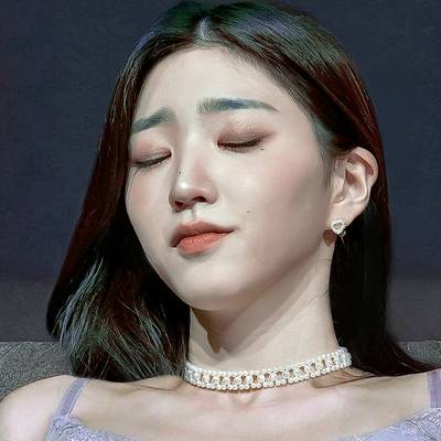 Sohyun - pussy licking