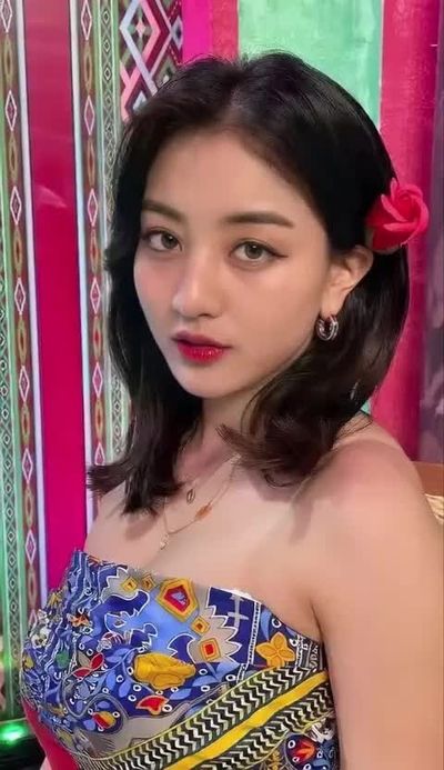 Jihyo - big boobs