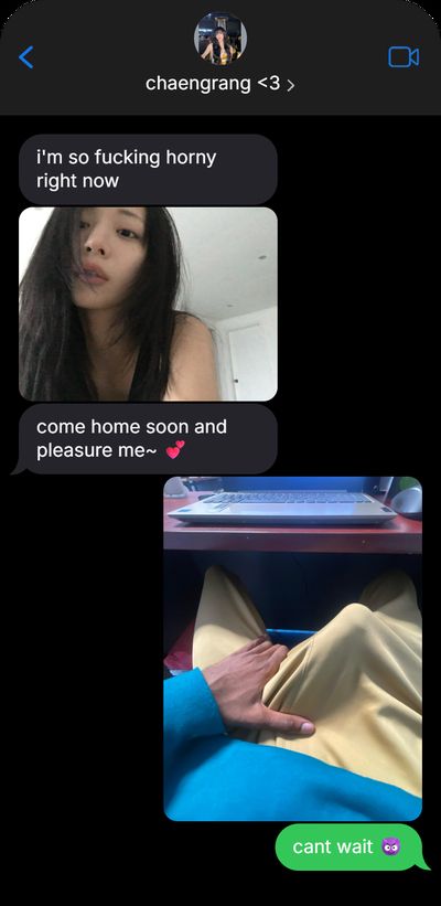 Chaeyoung - Horny GF