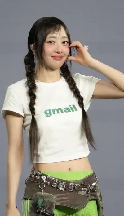 Yves - shows tits