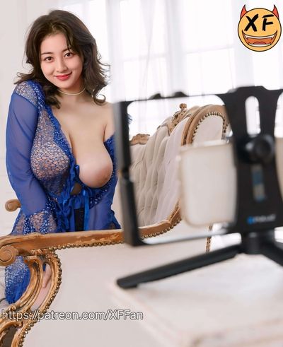 Jihyo - big boobs
