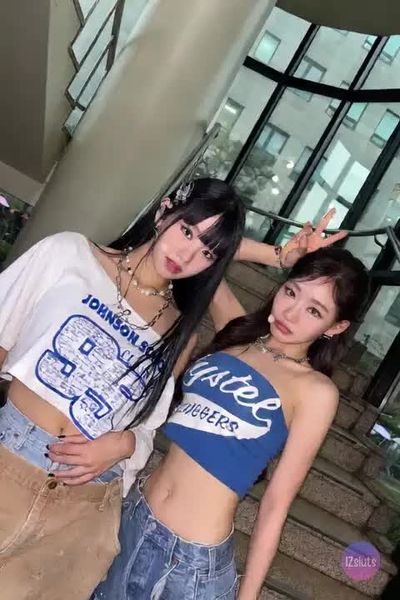 shows tits
