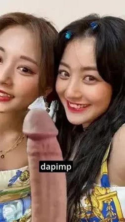 Jihyo - double blowjob