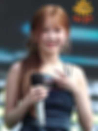 Hayoung - shows tits