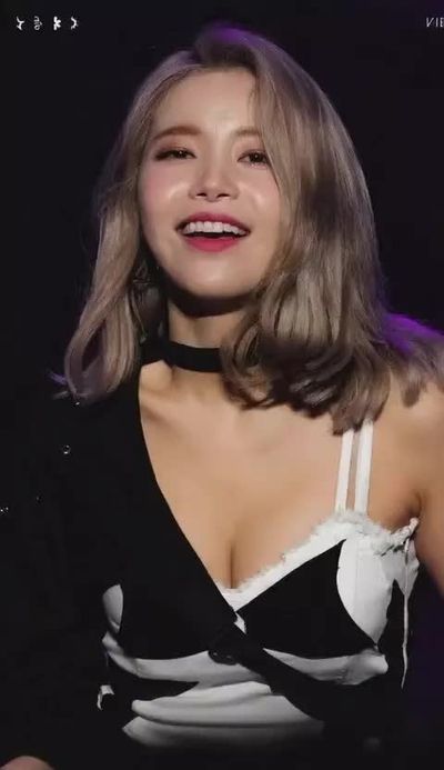 Solar - shows boobs