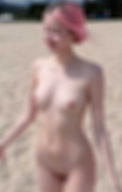 Ara - nude