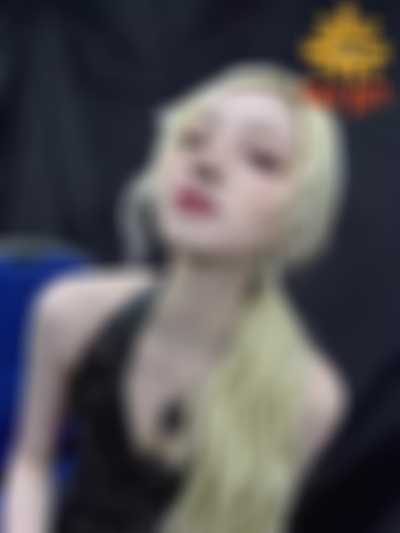 Yuqi - Boobs + Ahegao