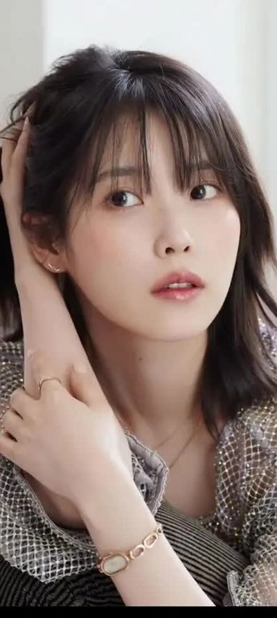 IU - facial