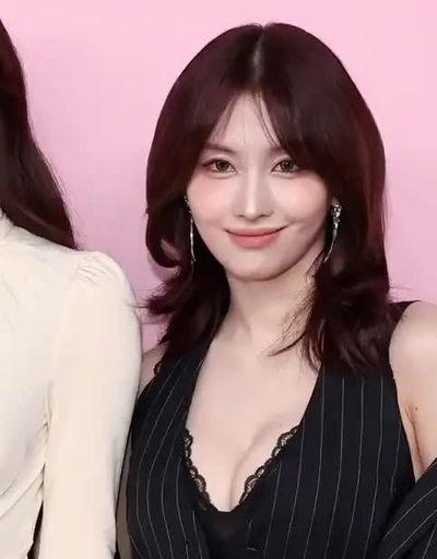 Momo - sucking cock