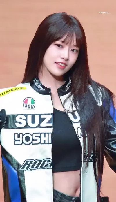 Yujin - shows boobs