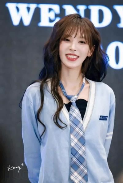 Wendy - nude