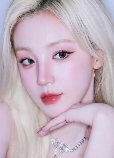 Yuqi - blowjob
