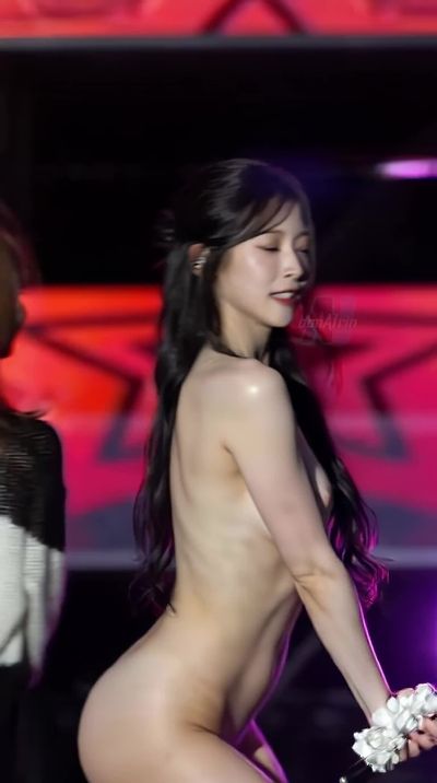 Arin - nude