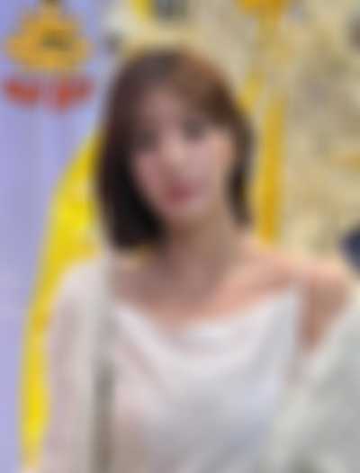 Eunbi - sucking cock