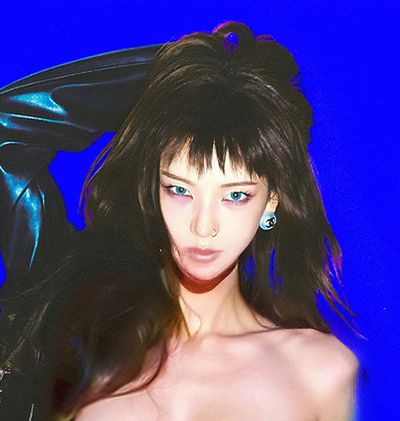 Karina - nude