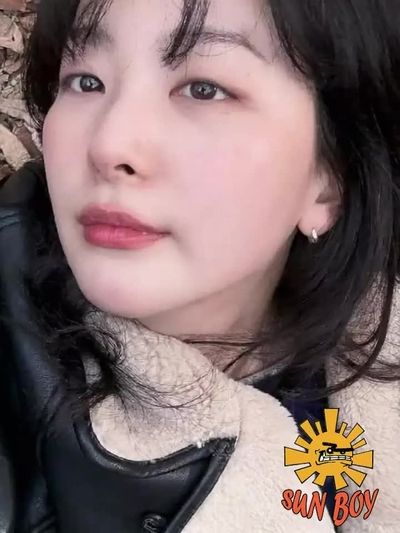 Seulgi - cum on face