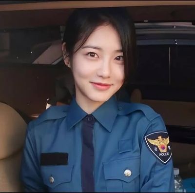 Shin Ye-eun - officer fucking