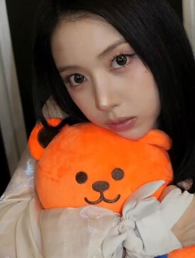 Jiwoo - cum on face