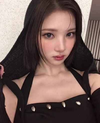 Jiwoo - cum on face