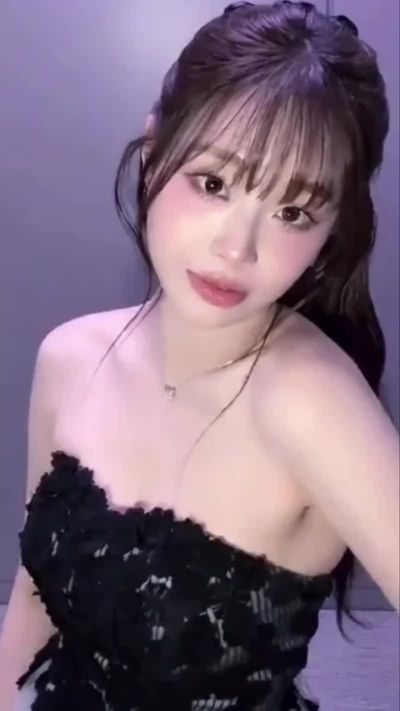Chuu - pov blowjob