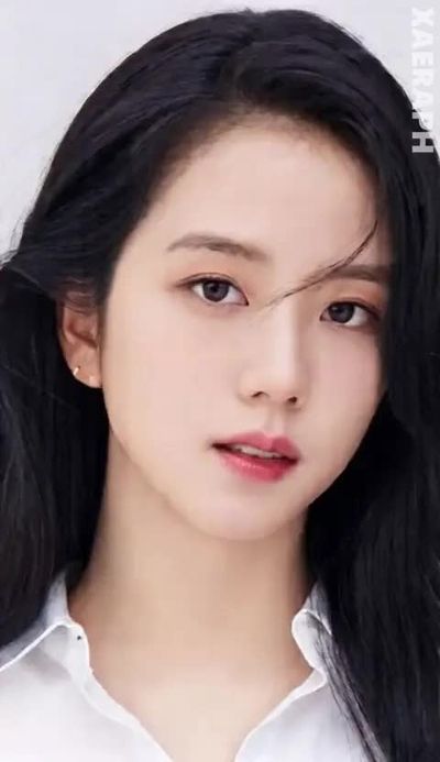 Jisoo - facial