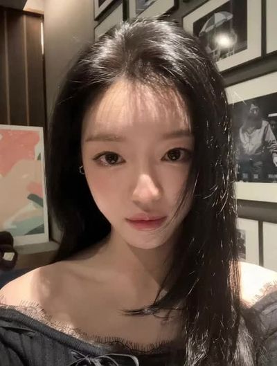 YooA - sucking cock