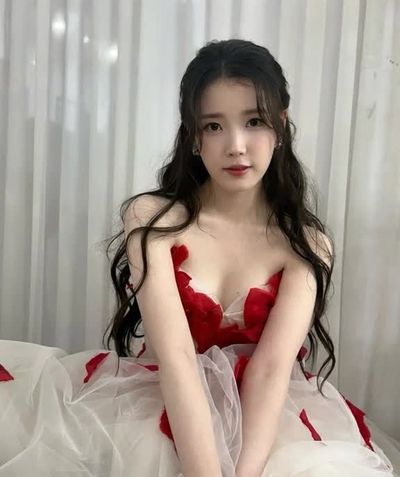 IU - bukkake