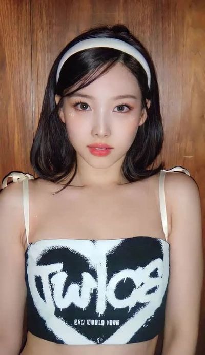 Nayeon - cum on body