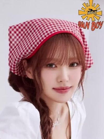Wendy - cum on face