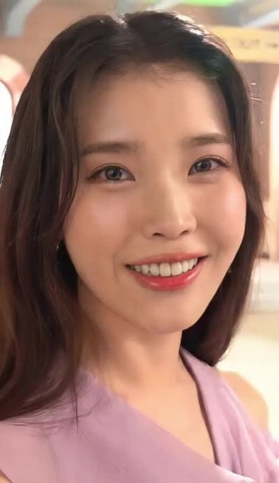 IU - sucking deep