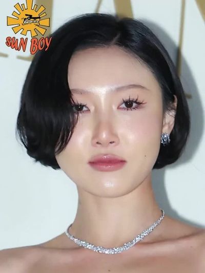 Hwasa - facial