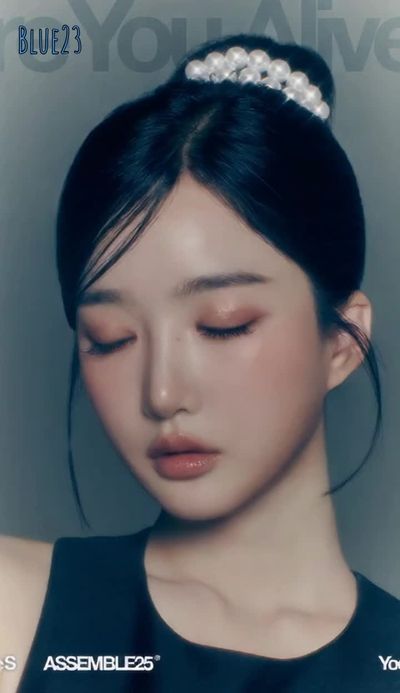 Yooyeon - facial