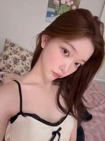 Tsuki - shows tits