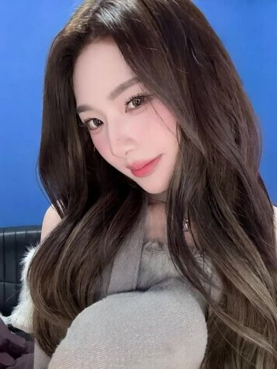 Xinyu - pov fucking