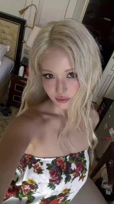 Somi - riding on dick