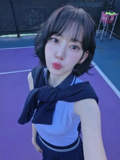Sakura - cum on body