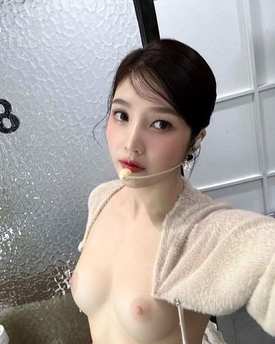 Joy - shows tits