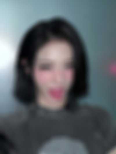 Xinyu - blowjob