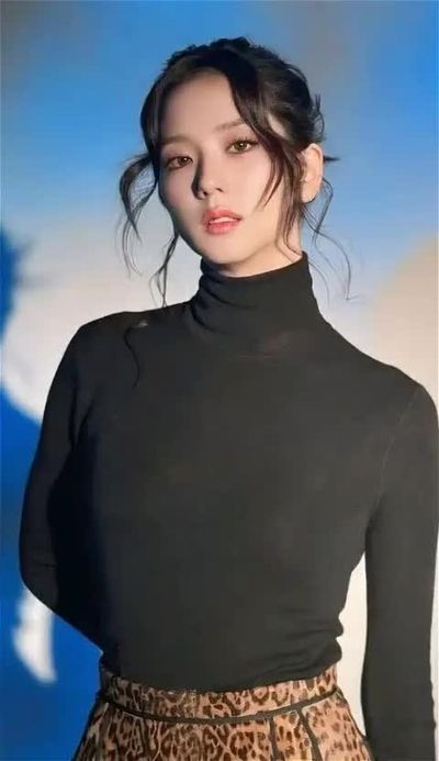 Jisoo - pov blowjob