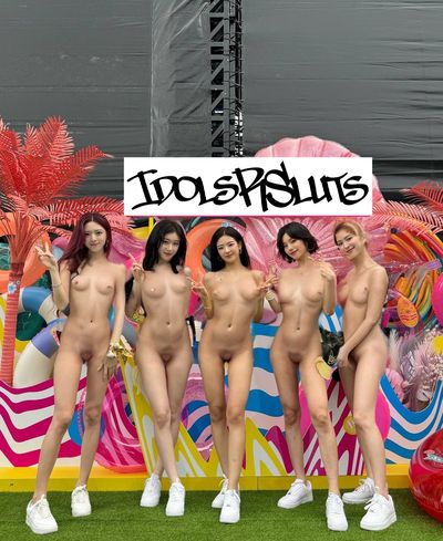 ITZY - nude