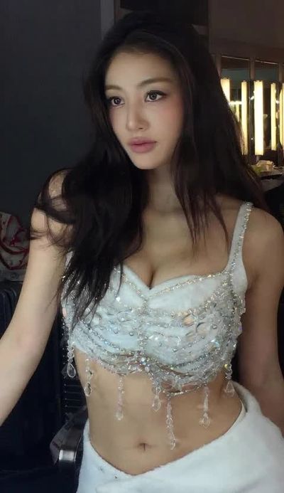 Jihyo - titjob