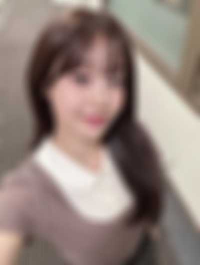 Chuu - cum on face
