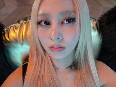 Yunjin - cum on face