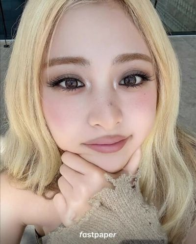 Yunjin - cum on face